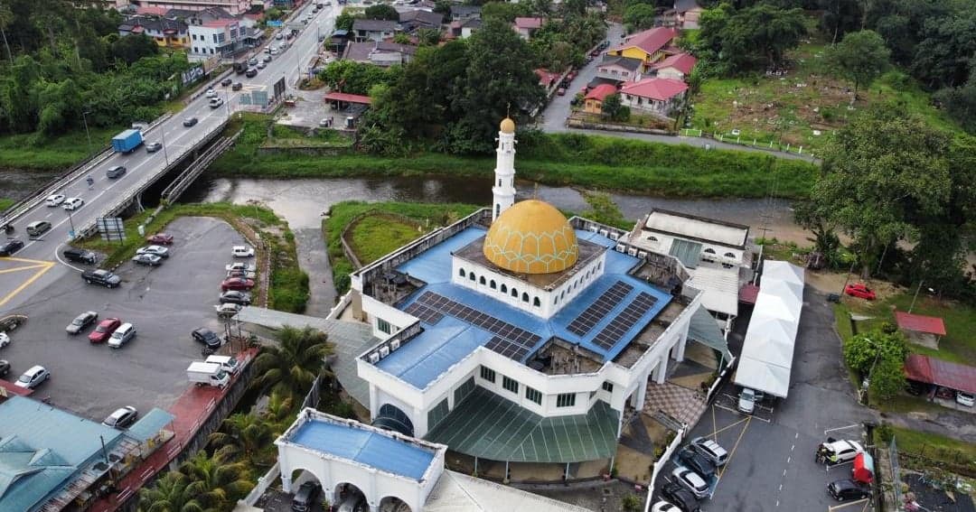 Inisiatif Solar TNB menyinari masjid, menyokong komuniti